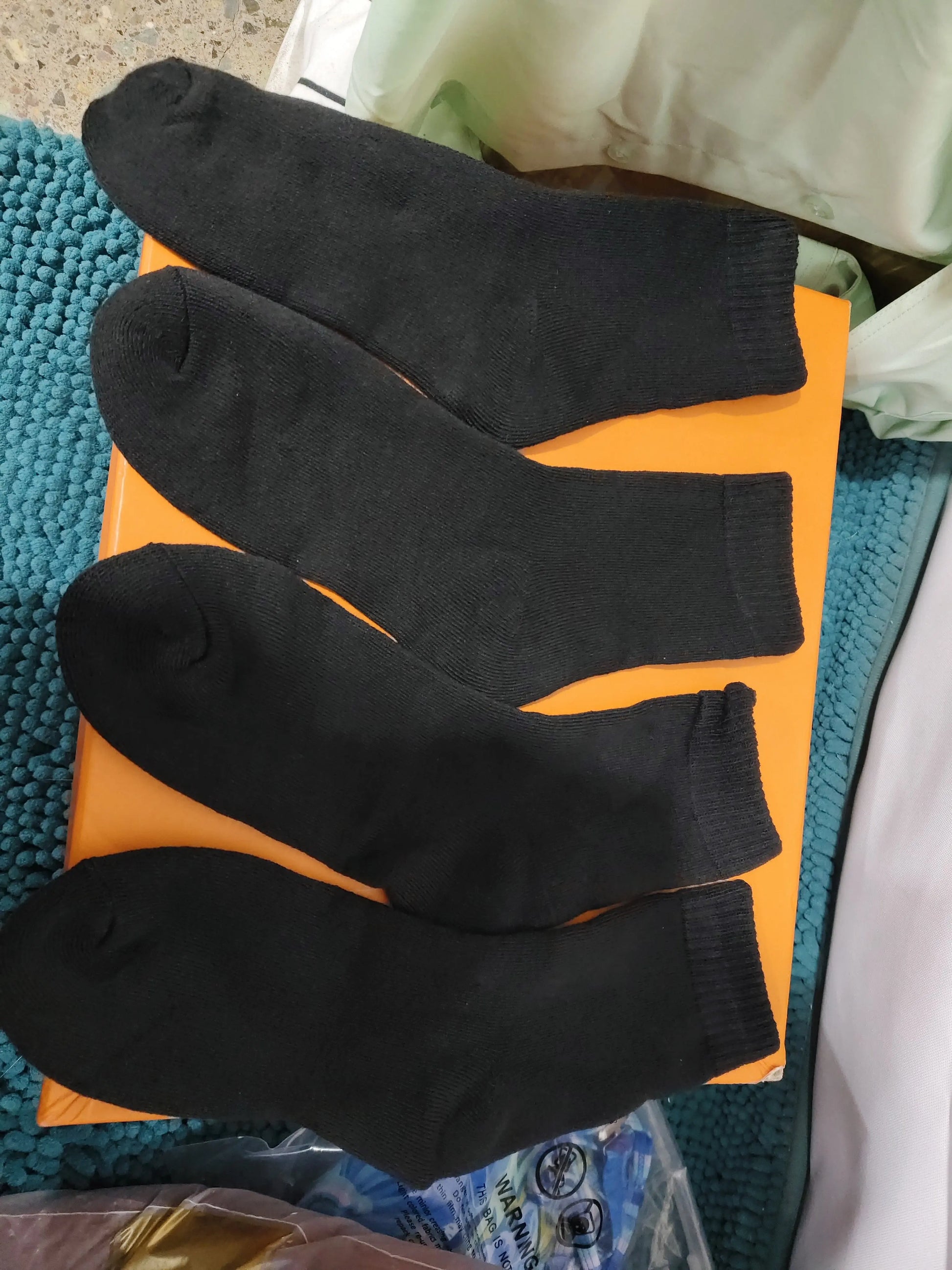 Two Pairs Of Unisex Winter Thermal Socks For Warmth And Cold Protection SimplyOnlineShopping