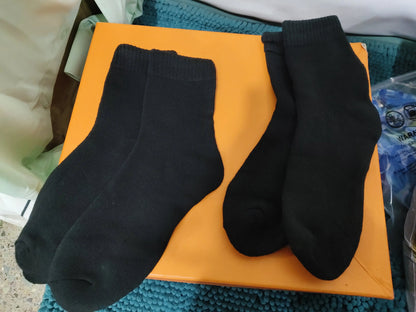 Two Pairs Of Unisex Winter Thermal Socks For Warmth And Cold Protection SimplyOnlineShopping
