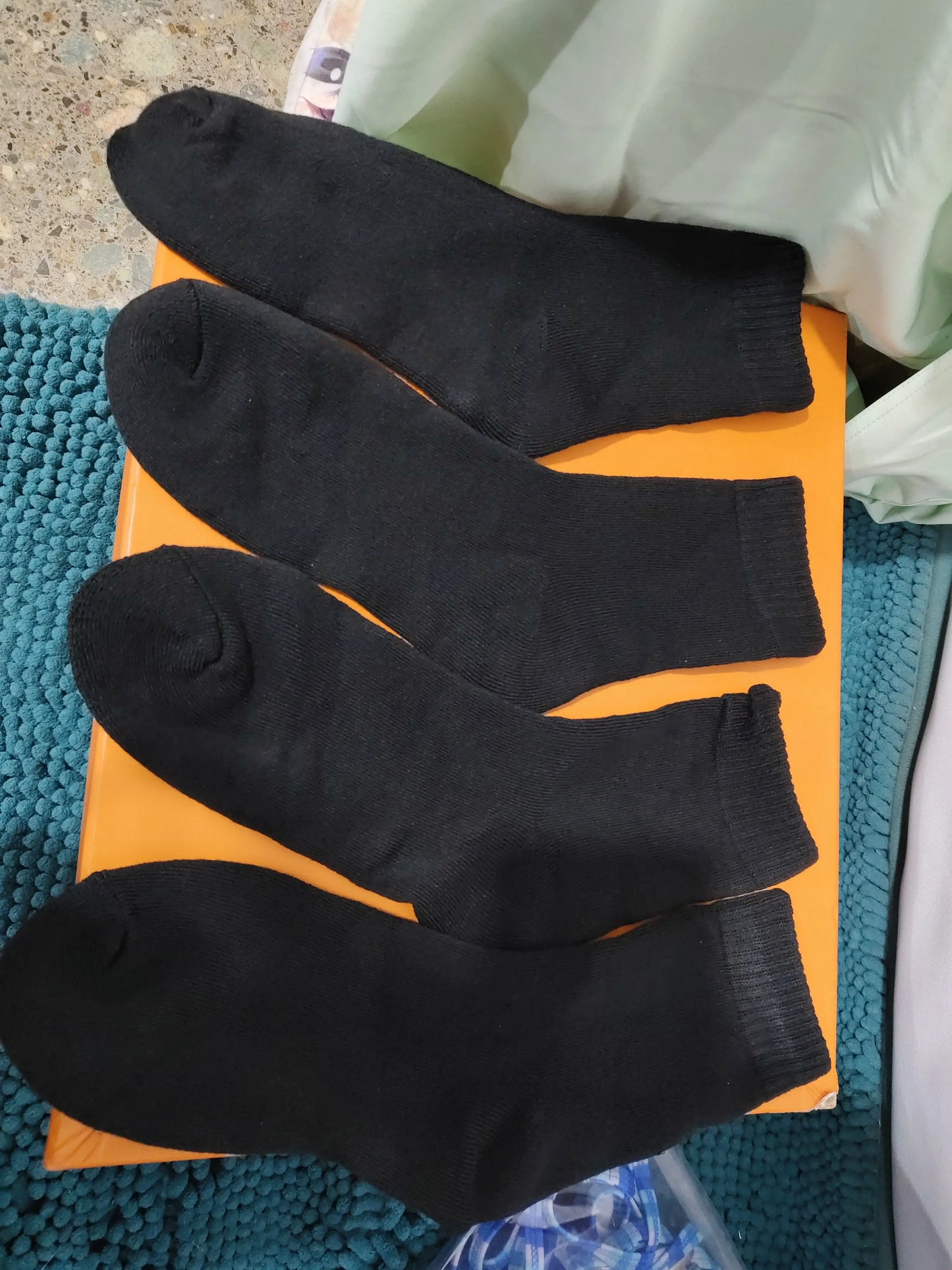 Two Pairs Of Unisex Winter Thermal Socks For Warmth And Cold Protection SimplyOnlineShopping